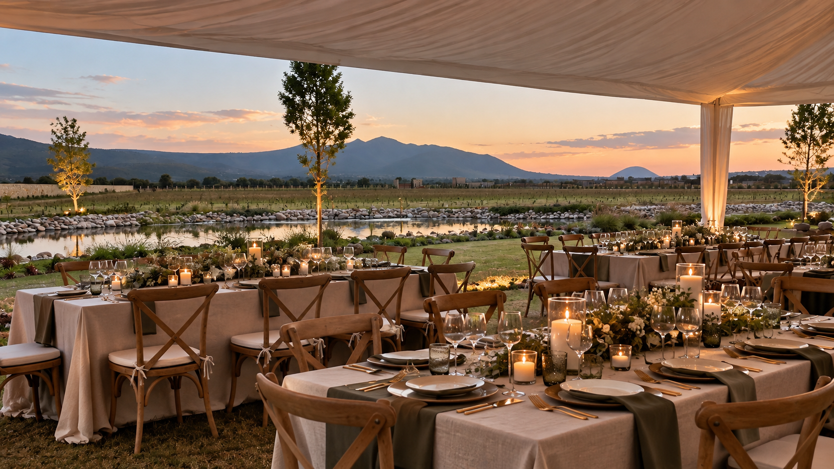 Recepción de bodas al atardecer